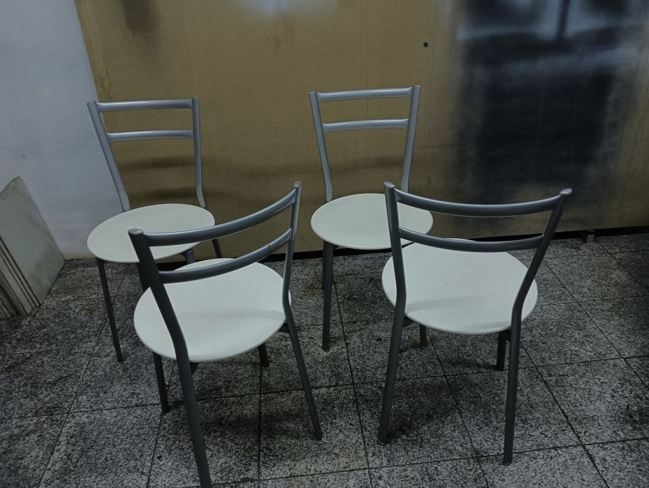 4 cadeiras cozinha