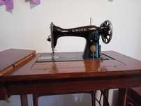 Máquina costura antiga Singer