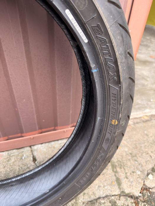 Opona motocyklowa Bridgestone Battlax S22 120/70 ZR17 rok 2025