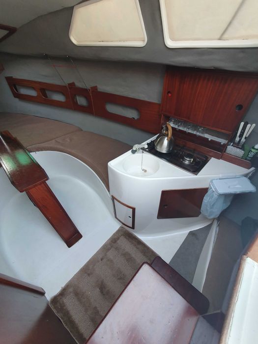 Jacht żaglówka TES 678 BT sprzedam