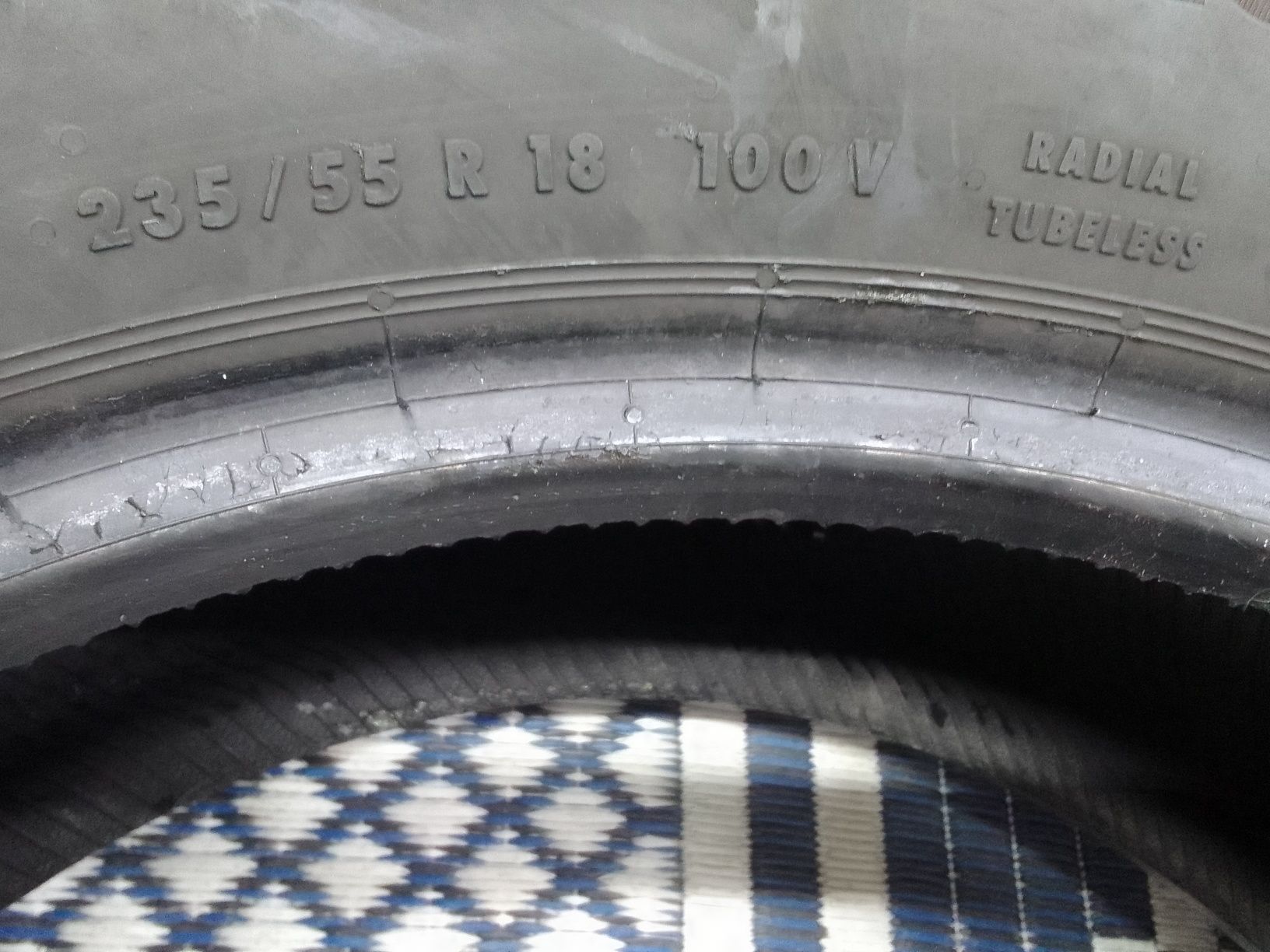 Opona letnia 235/55r18 CONTINENTAL 2021r