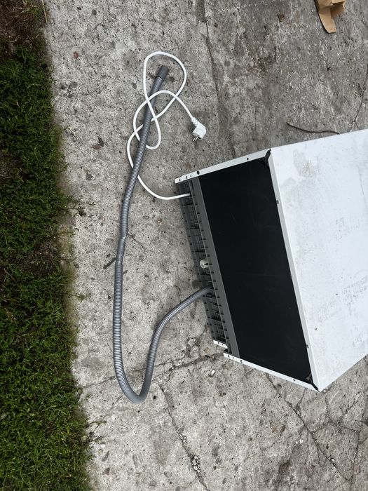 COMFEè Kompaktowa zmywarka stołowa TD602E-W