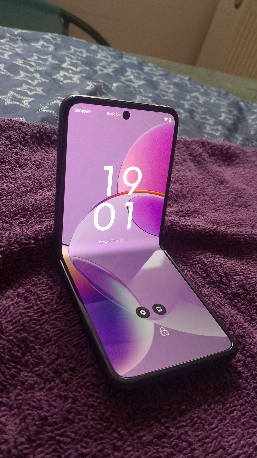 Motorola razr 40