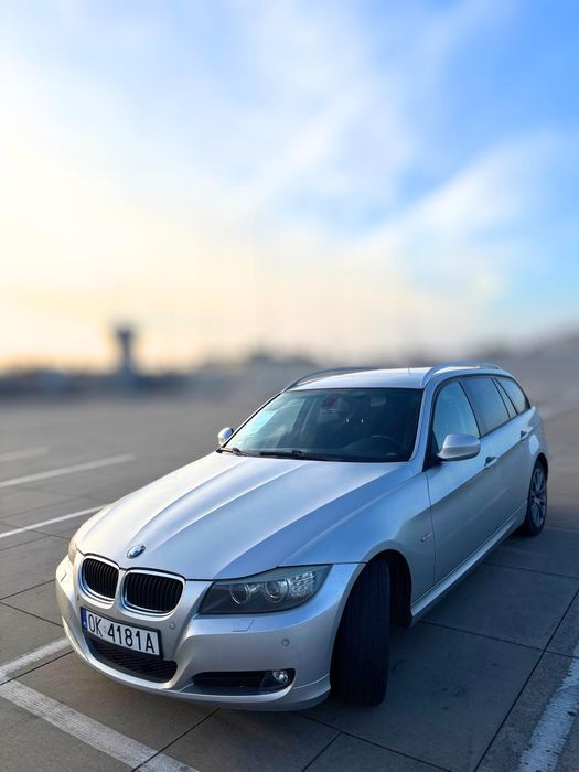 BMW e91 2008 r Listopad