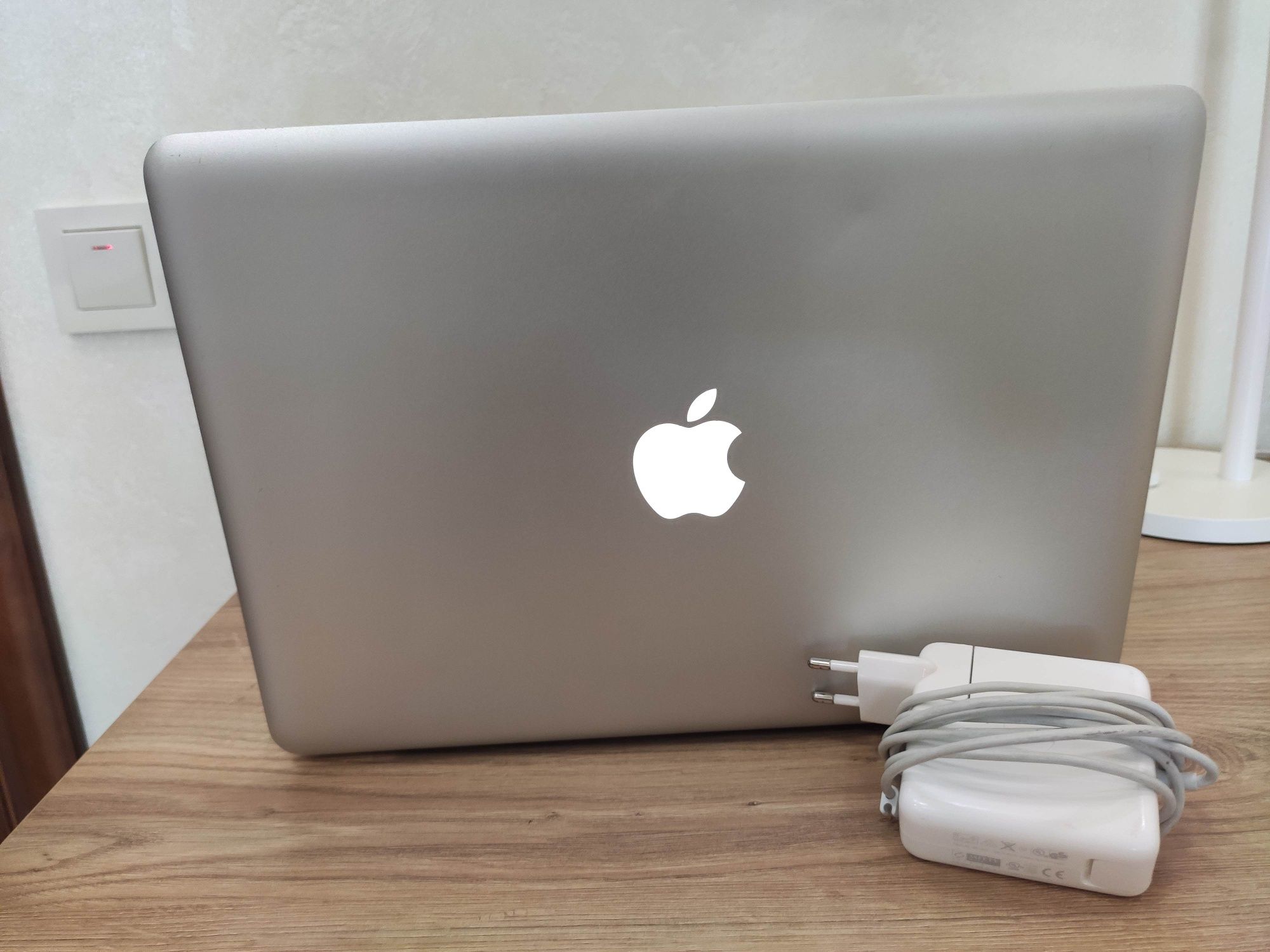 MacBook Pro 13" Mid 2010 (A1278), 8Gb RAM, 512GB SSD, OS Monterey