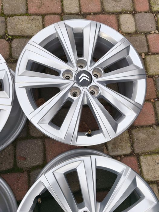 Felgi aluminiowe 16 Citroen C4 C5 Picasso Campster Spacetourer 5x108