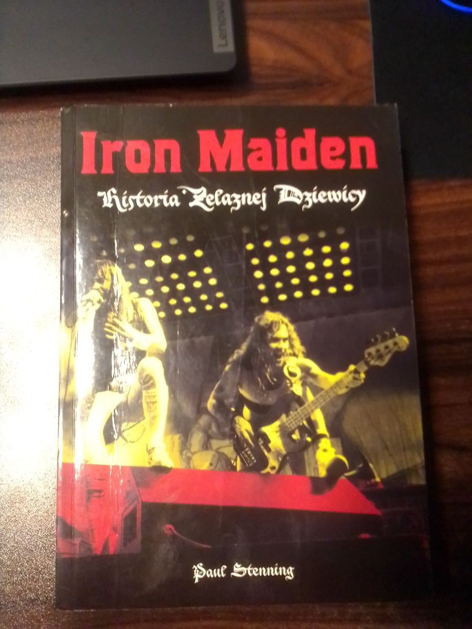 Książka - Historia Żelaznej Dziewicy - Iron Maiden