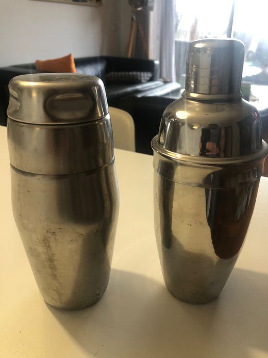 Frapes em plastico e inox e shakers e balde gelo