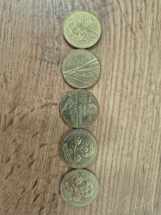 Продам монети, евро 2012
