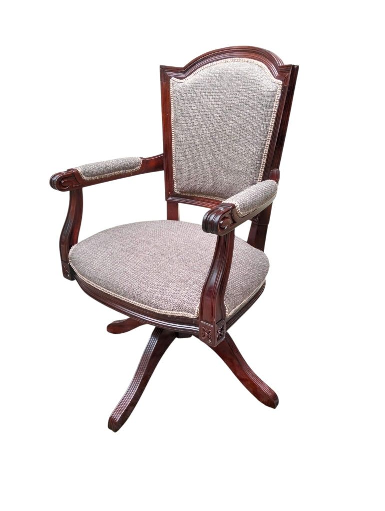 Cadeirão giratório de secretária - Restaurado - cadeira impecável TOP