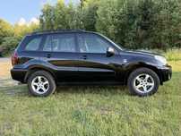 Sprzedam toyotę RAV4 klima napęd 4x4