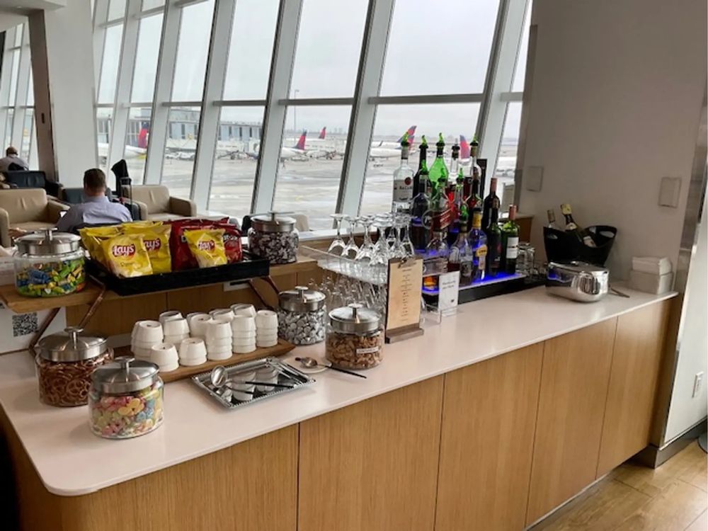 Saloniki lotnsikowe Business Lounge Priority Pass Lounge Key