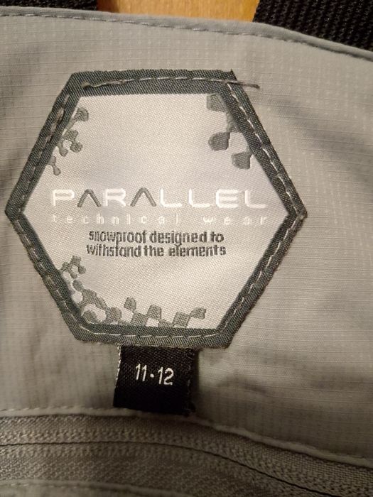 Штани з підтяжками