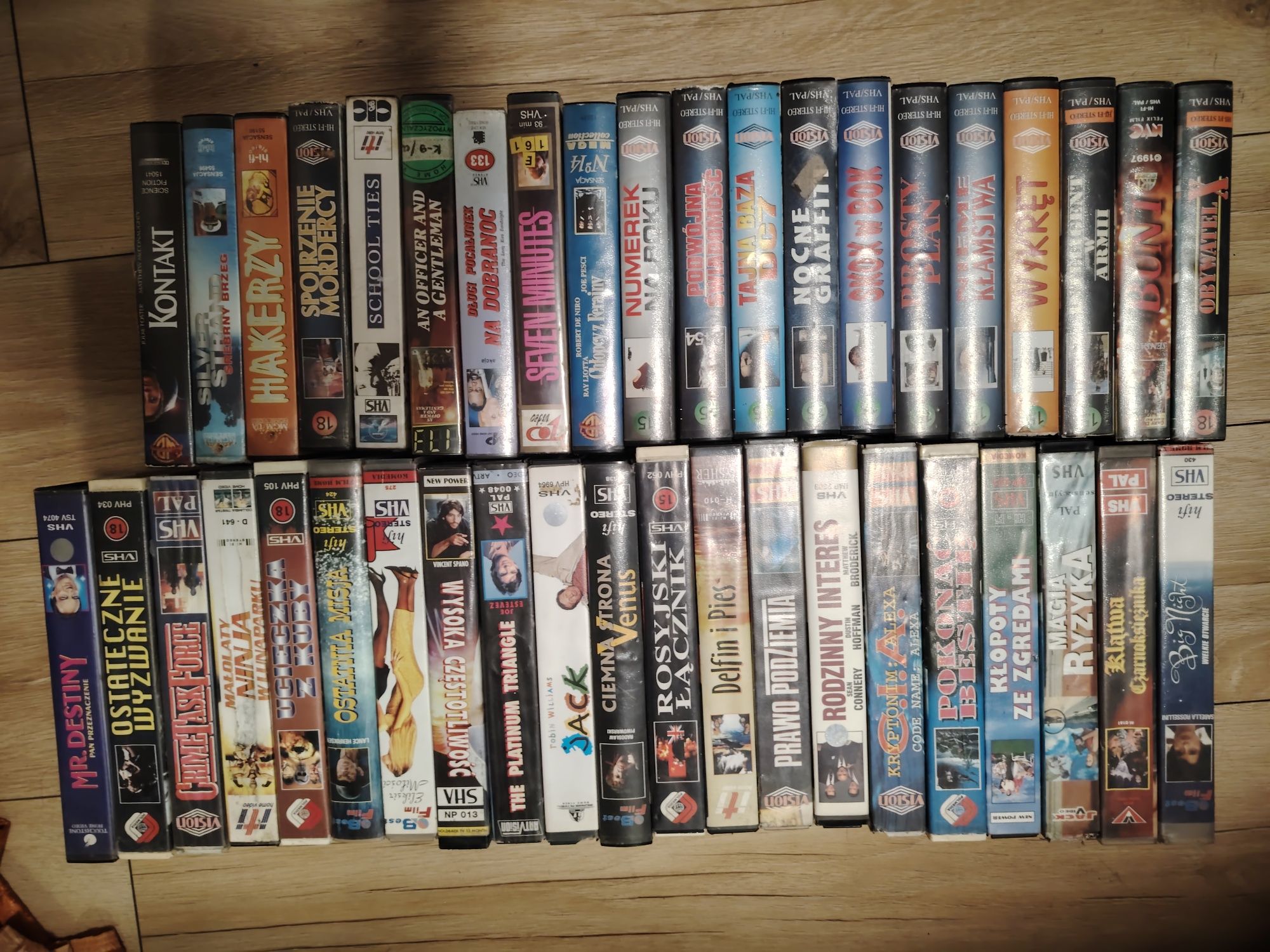 Oryginalne kasety vhs z filmami