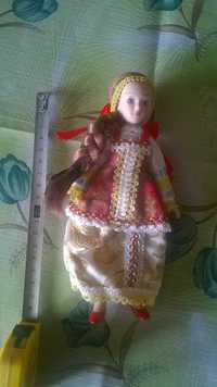 Кукла у національному вбранні