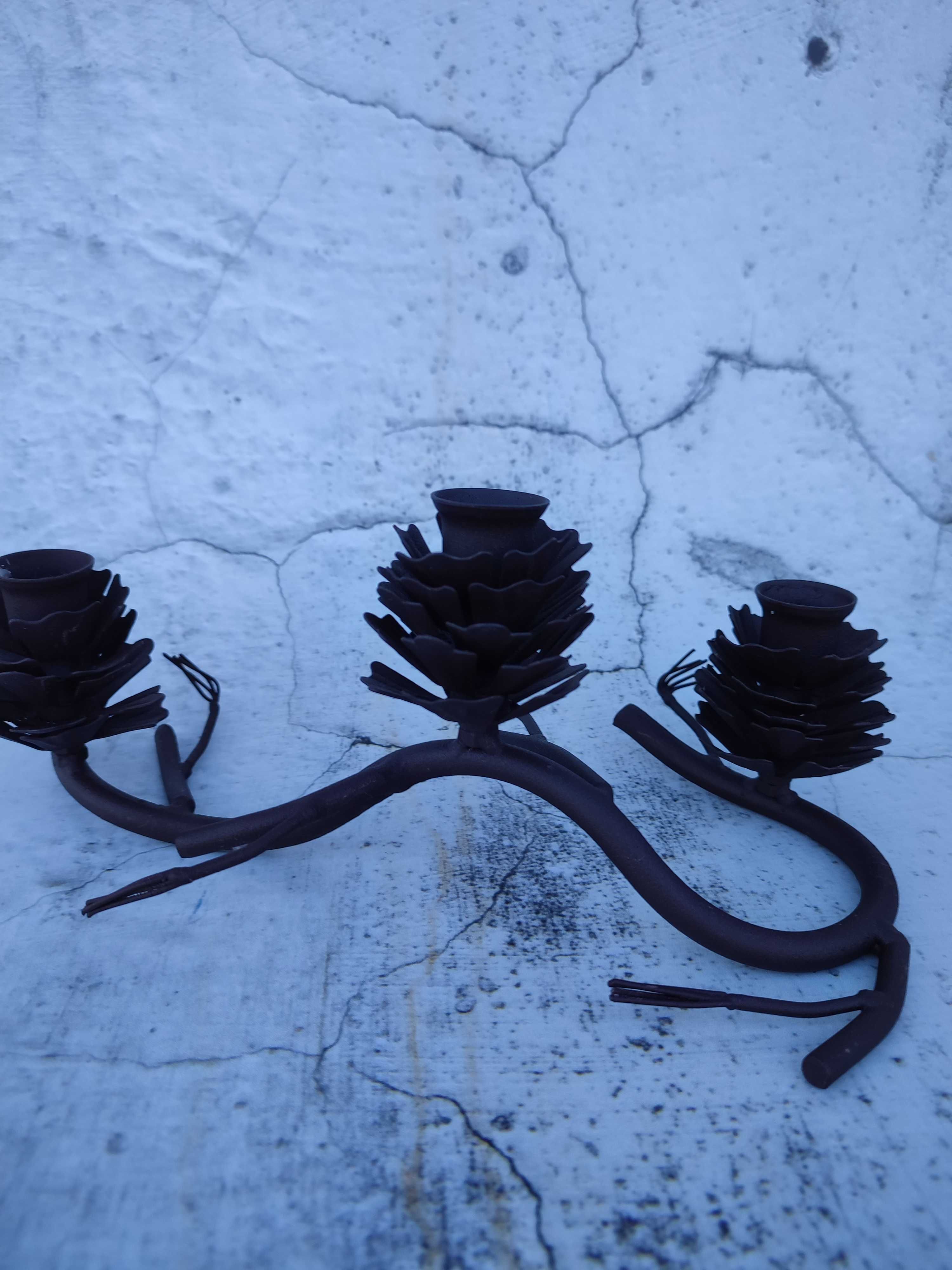 Artystyczny świecznik metalowy - hand made - vintage - design