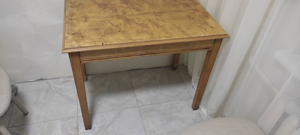 Стіл кухонний дерев'яний