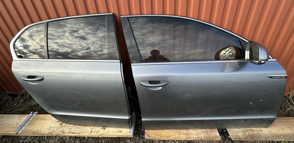 Skoda Superb 2 Суперб Двері