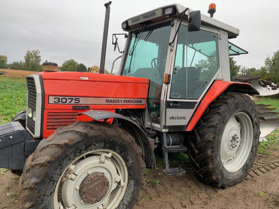 Massey Ferguson 3075