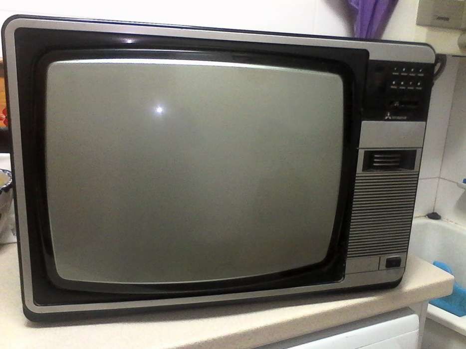 TV marca Mitsubishi