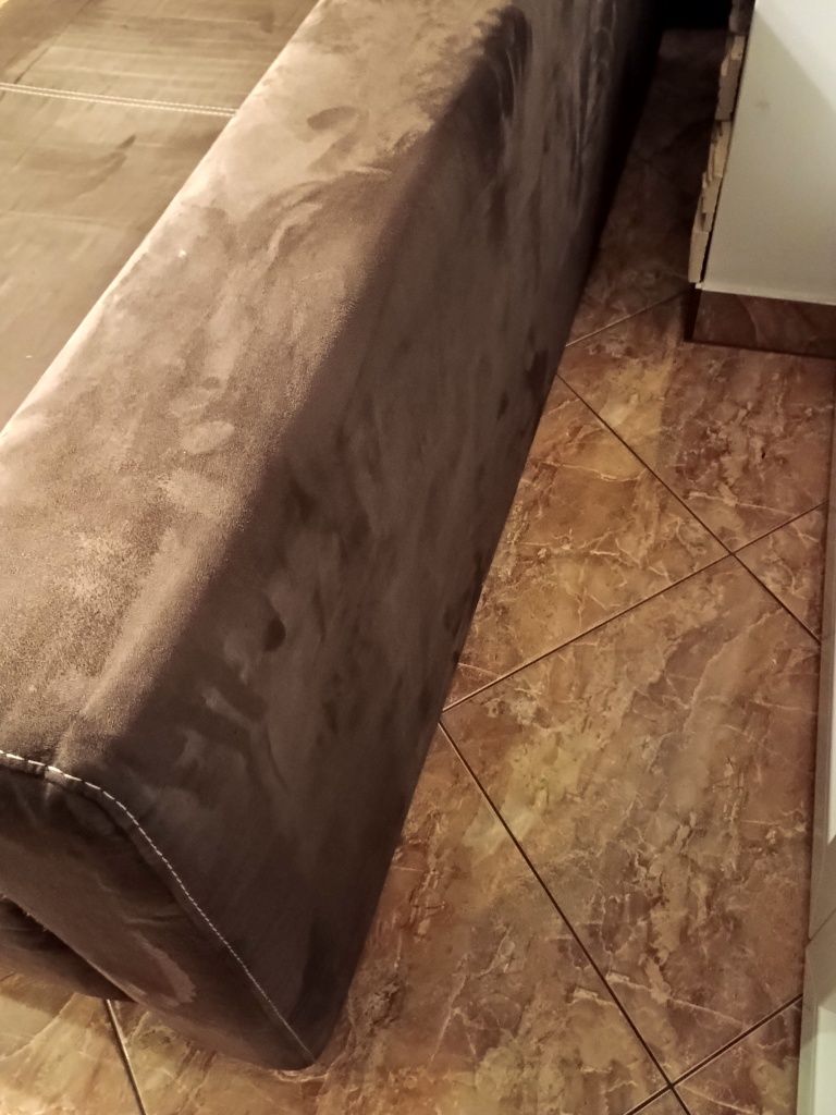 Sofa z funkcją spania.