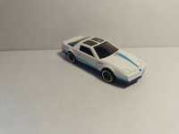 Autko, resorak Hot Wheels 1984 Pontiac Firebird