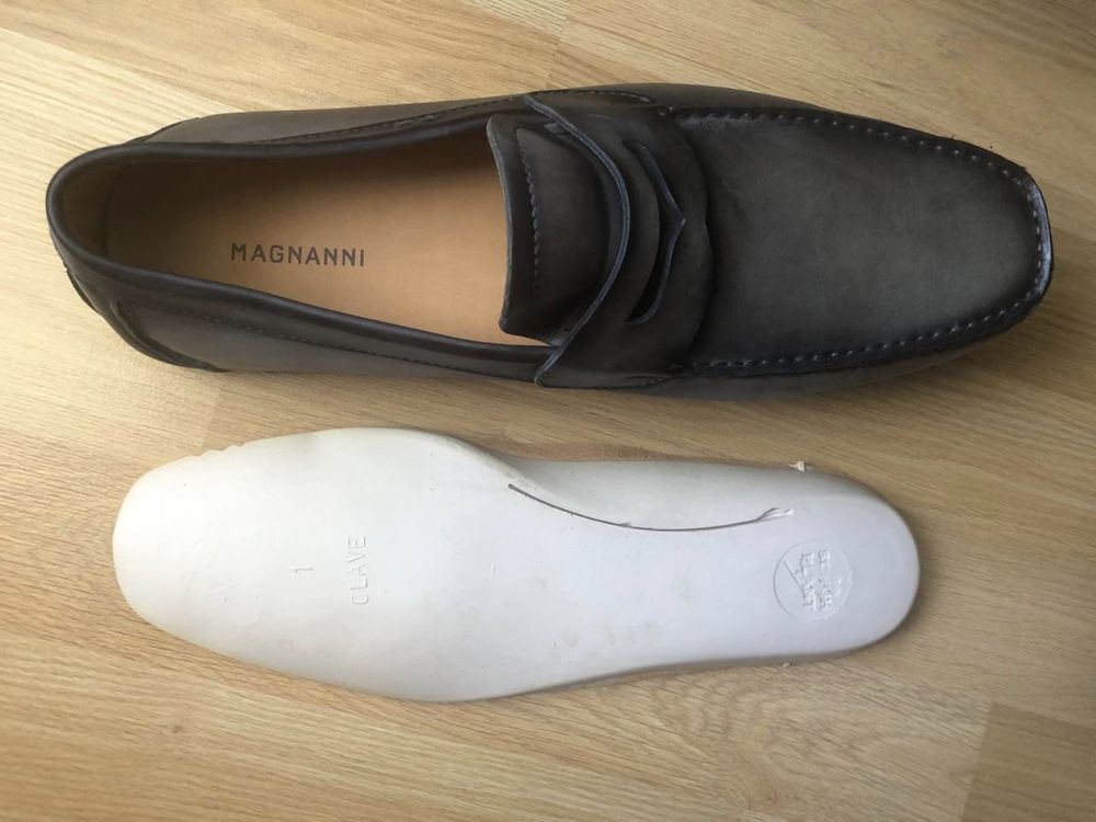 МОКАСИНИ MAGNANNI 9 1/2 М чоловічі 43р. made in Spain.НОВі
