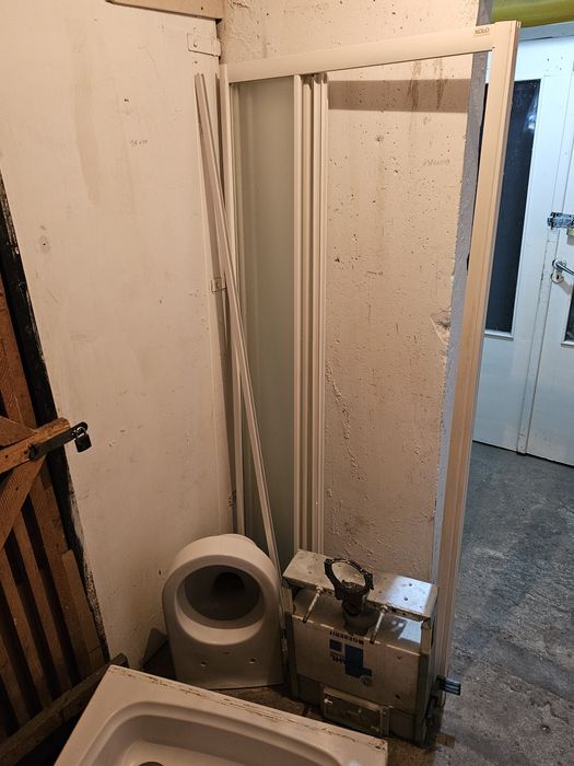 Kabina prysznicowa - Rezerwacja