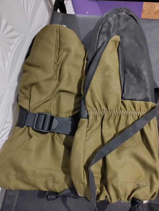 Рукавицы, карги теплые р. 22