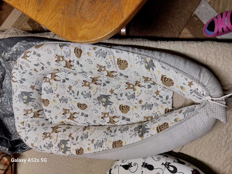 Kokon i rogal do karmienia