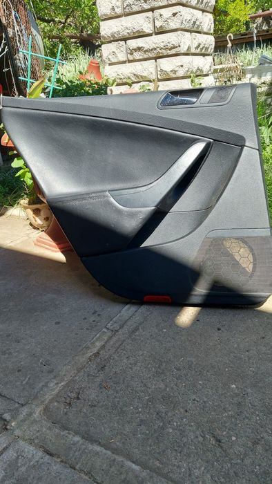 Карта дверей на задні двері Volkswagen