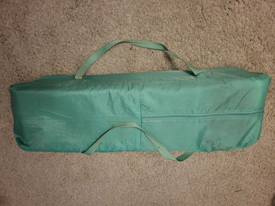 Łóżeczko turystyczne