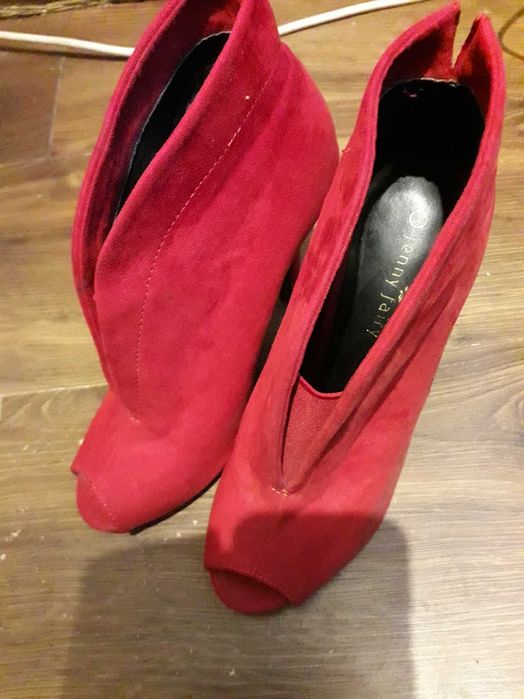 Carinii Botki szpilki Zamsz