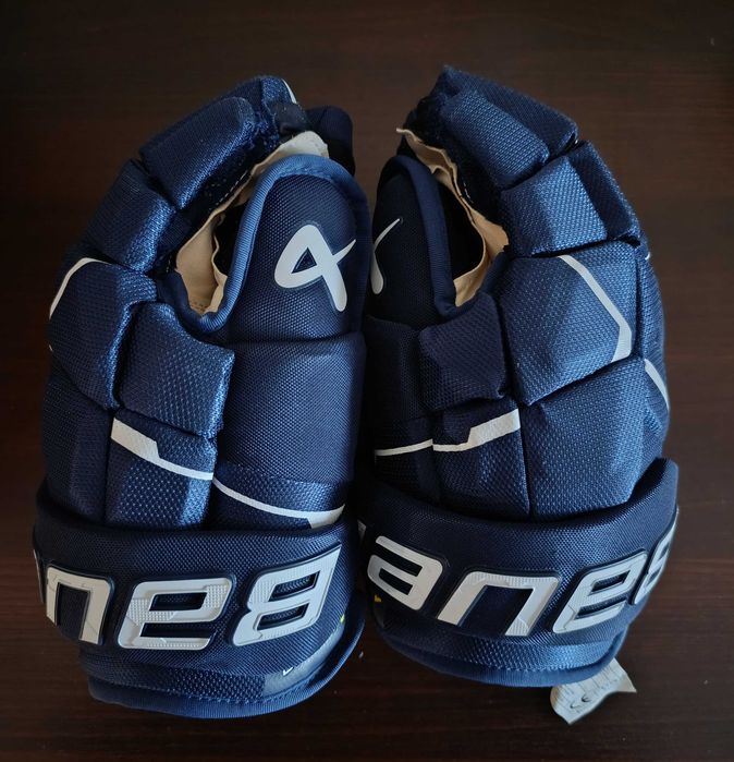 Хоккейные перчатки  Bauer Supreme M5 Pro, б.у.