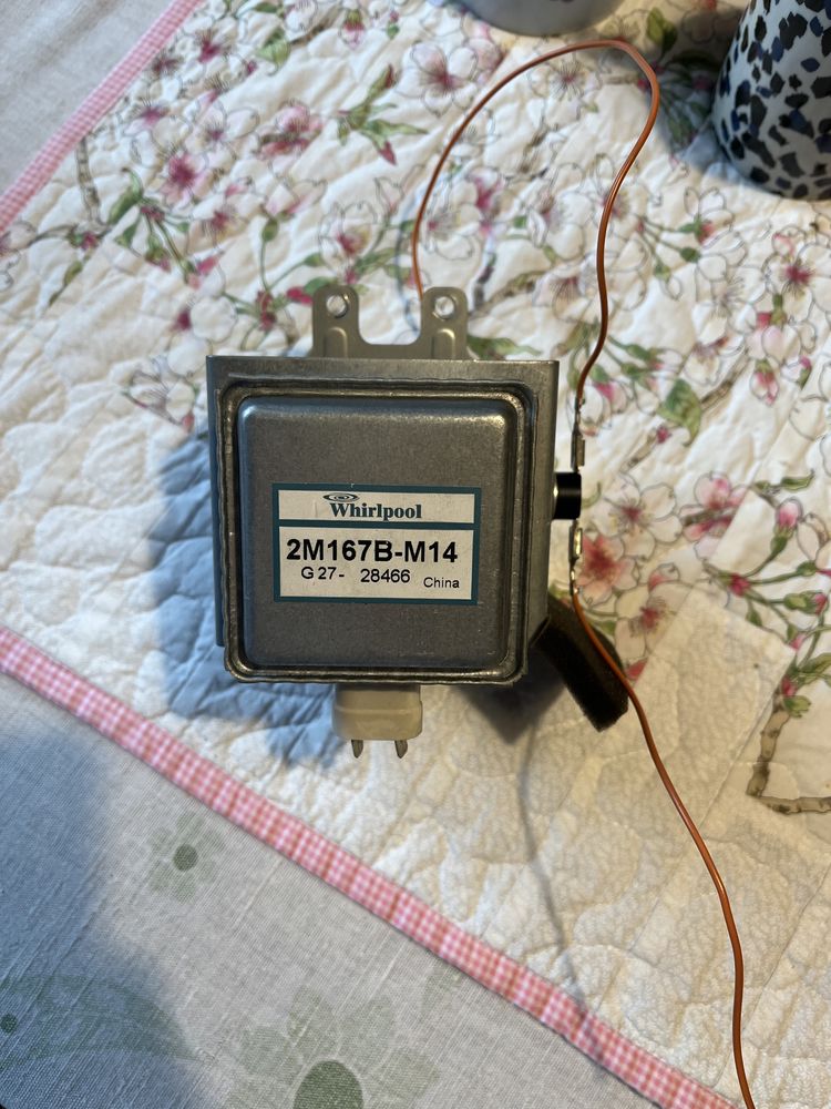 Magnetron mikrofalówki Whirlpool 2M167B-M14