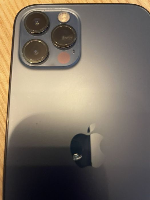 Sprzedam IPhone XII PRO