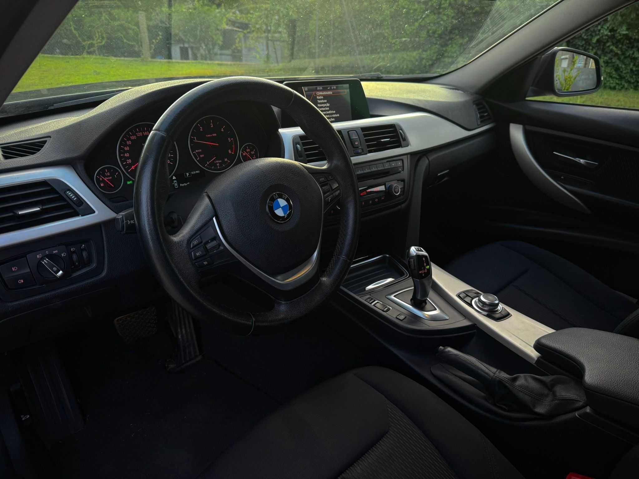 BMW 320d Touring 184cv – Caixa Auto, Nacional