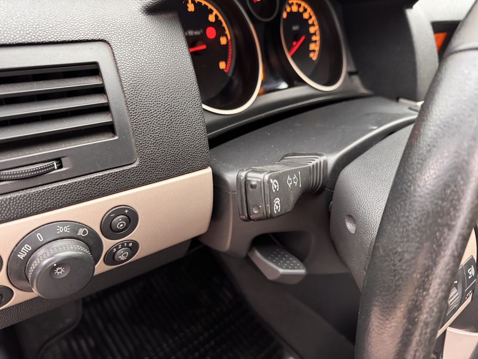 Opel Astra H 1.7 дизель