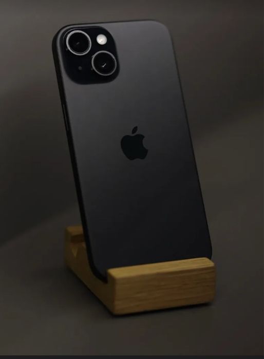 Продам Iphone 15 neverlock 128gb