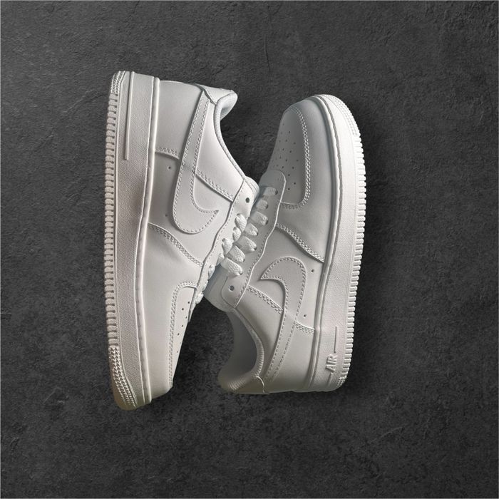 Air forces Triple white