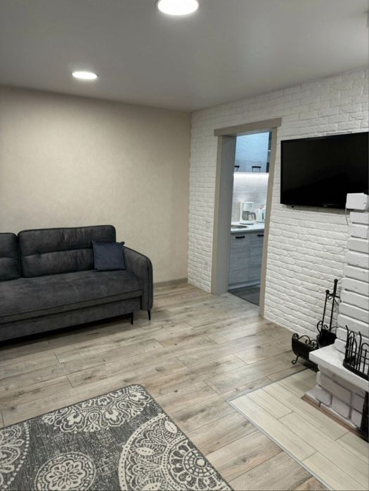 Продам Шикарный Дом -Дача недалеко от Левого берега