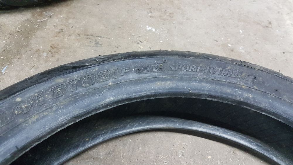 opona motocyklowa przod przednia 120/70-17 bt021 batelax bridgestone