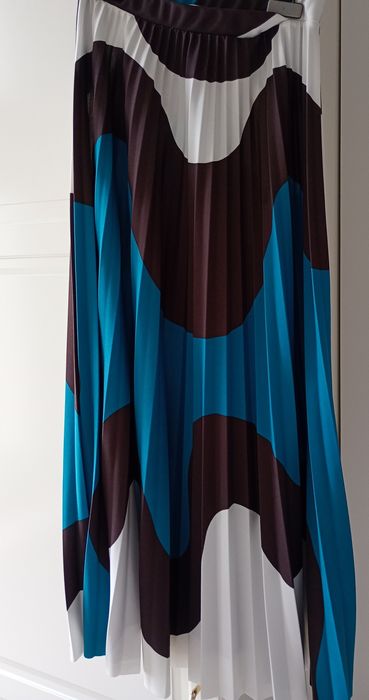 Plisowana spódnica Reserved