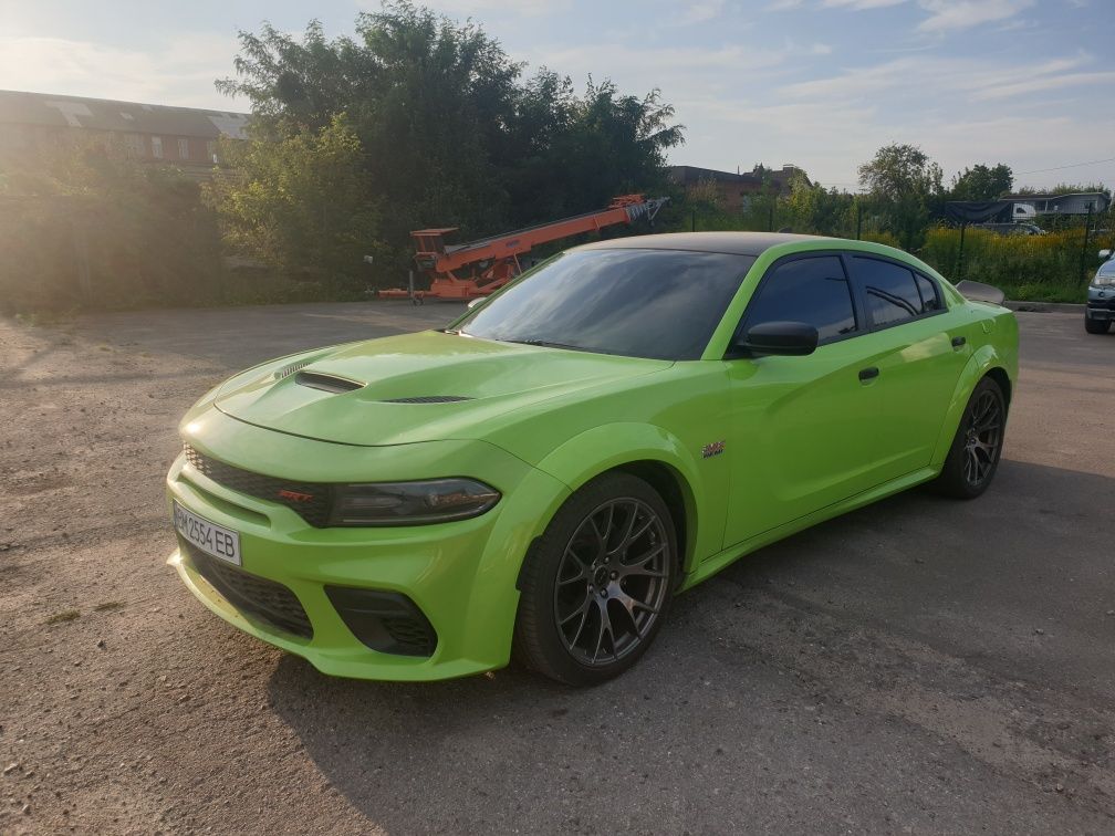 Dodge charger srt