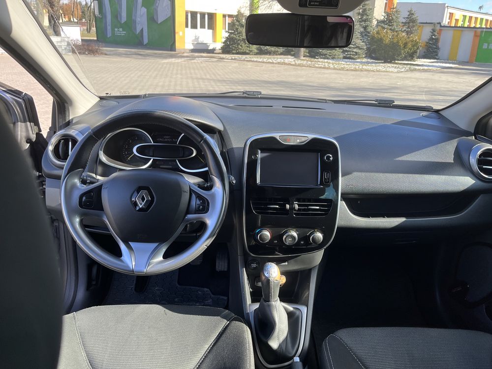 Renault Clio IV Grandtour 1.5 dCi 90 KM 2015 Nawigacja