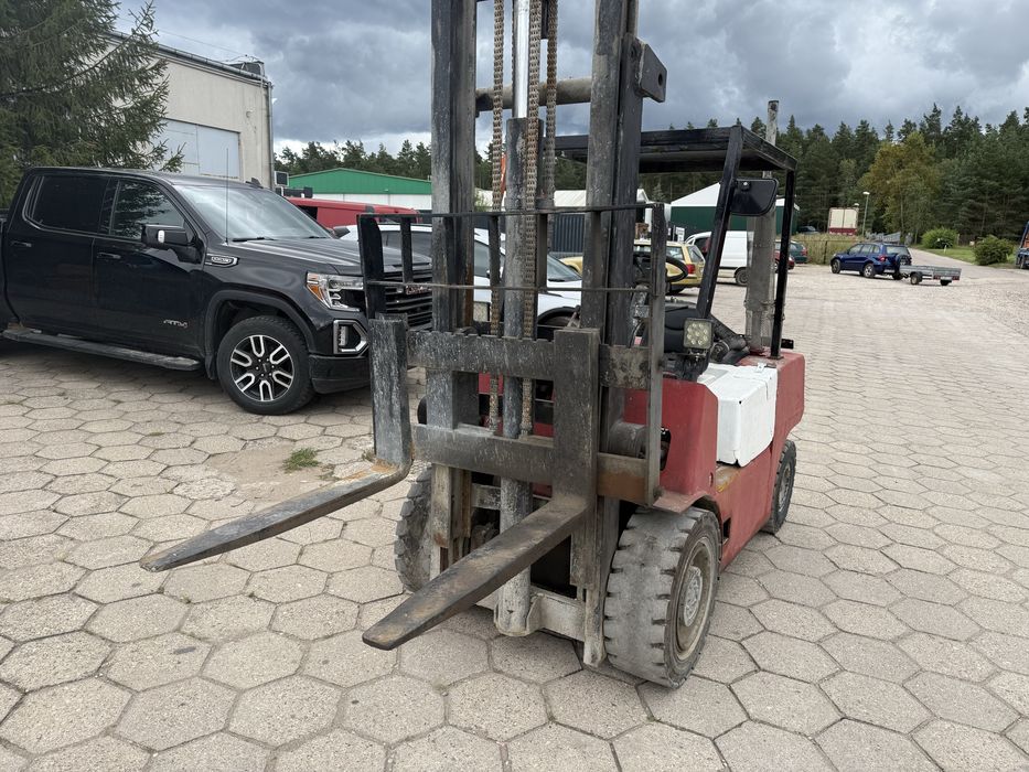 Wózek widłowy bułgar widlak diesel