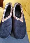 Sapatos ou Chinelos,  de quarto n 40