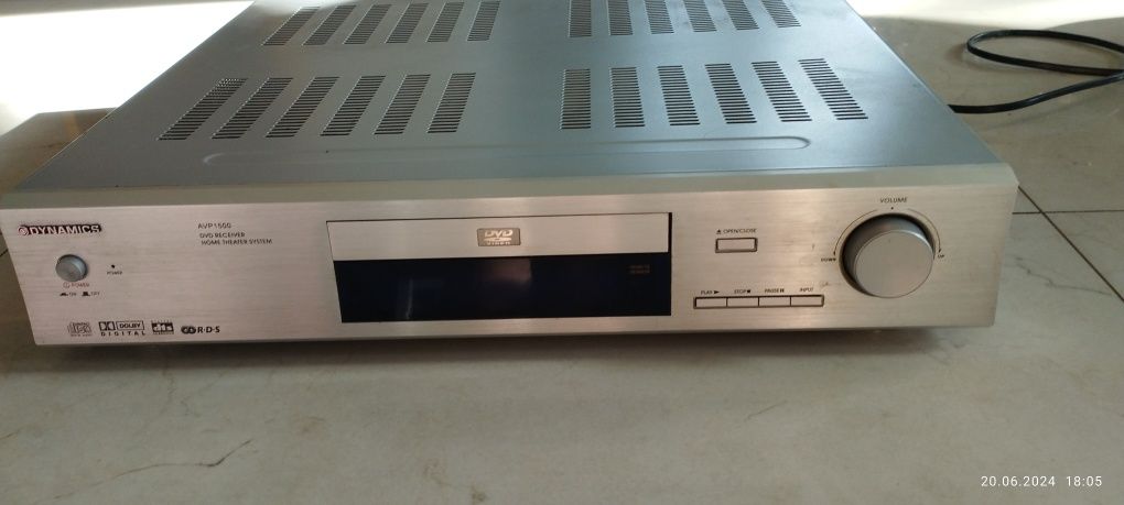 Dynamics AVP1500 wzmacniacz/amplituner z DVD
