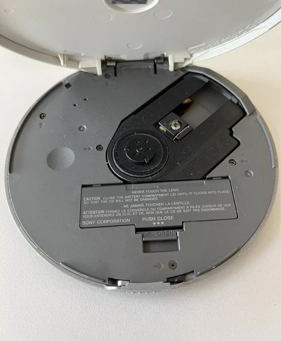 Sony CD Walkman D-NE730