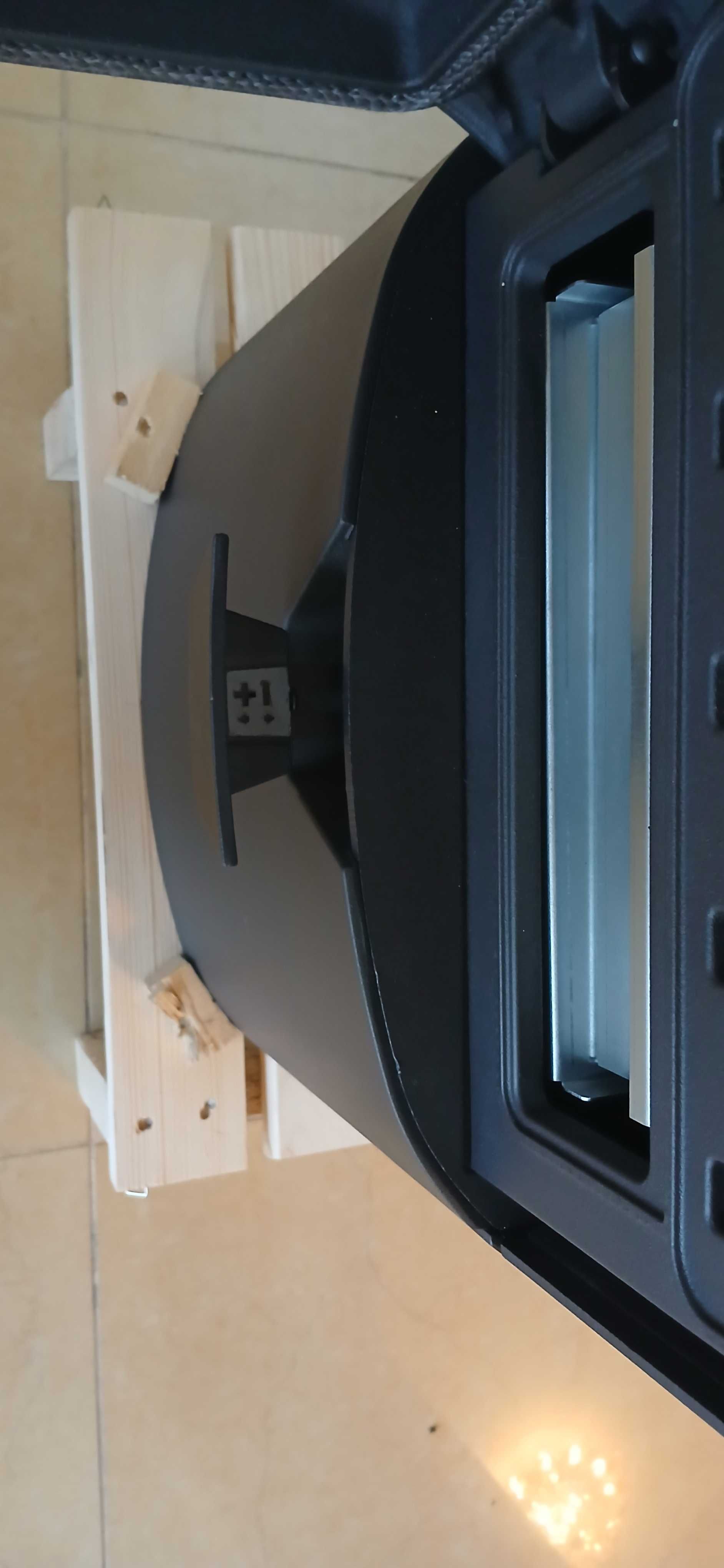 Piec wolnostojący koza Nordflam Palermo 7,8kW ecoprojekt od reki